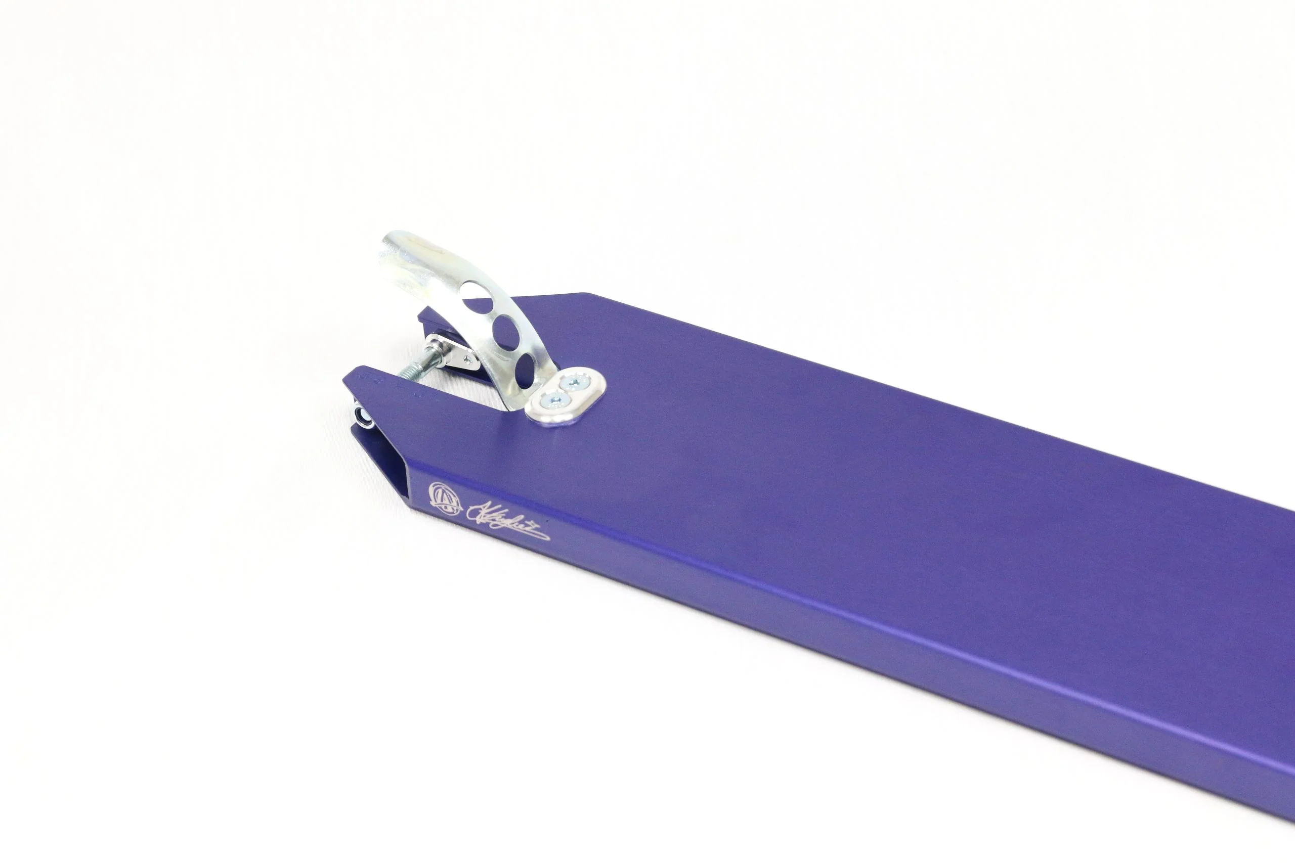 Apex Angus Hughes Signature V3 Scooter Deck - 5” x 19.3″ Violet - Image 3