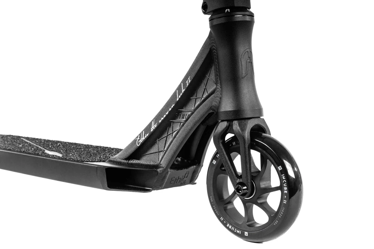 Ethic DTC Erawan V2 Medium Complete Scooter - Black - Image 5