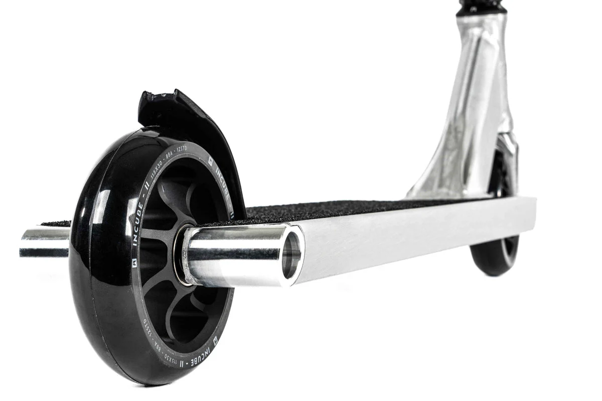Ethic DTC Pandora Large Complete Scooter - Brushed - Image 2