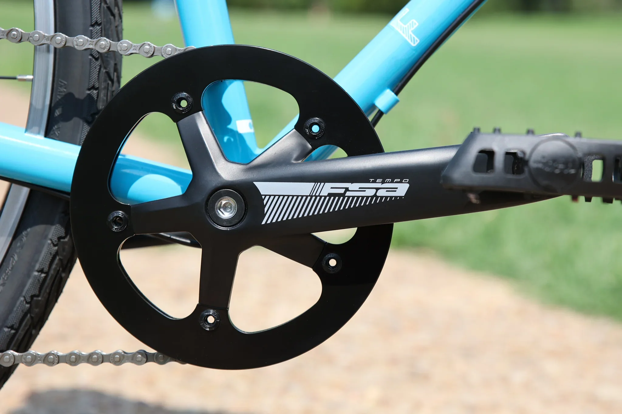 Fairdale Lookfar Step-Thru Complete Cruiser Bike - Gloss Surf Blue - Image 6