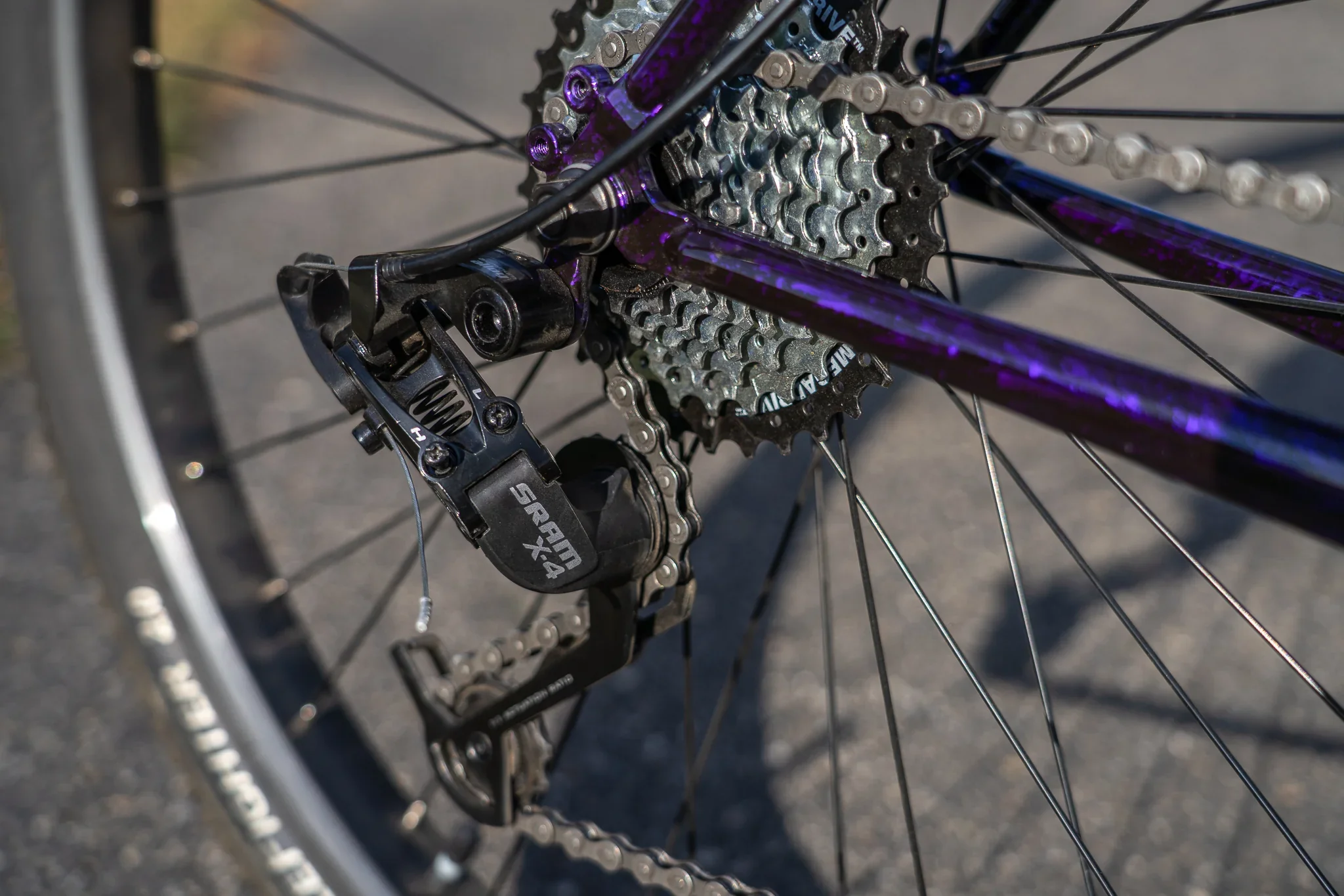 Fairdale Ridgemont 27.5″ Complete Cruiser Bike - Purple Rain - Image 11