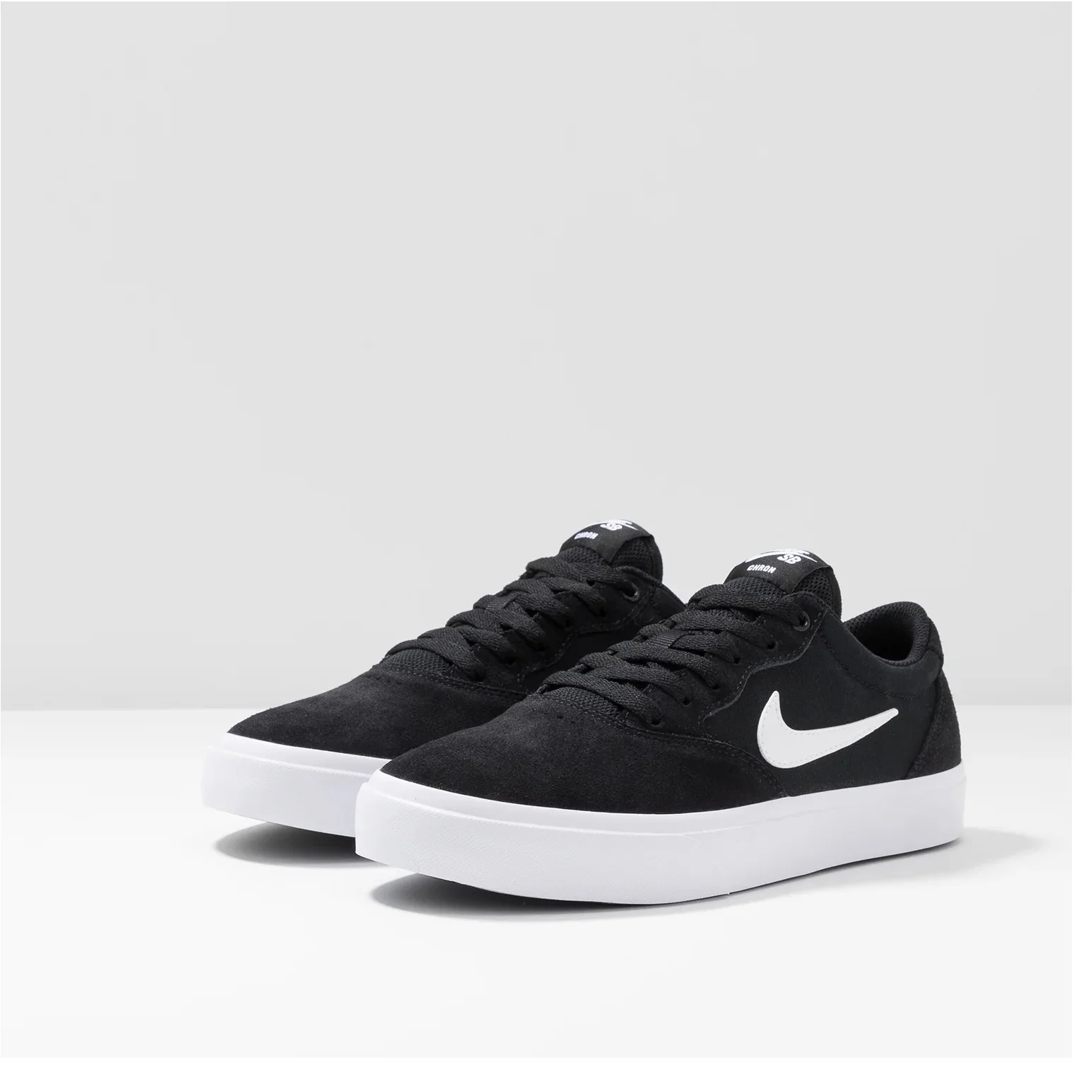 Nike Shoes SB Chron SLR - Black/White - Image 3
