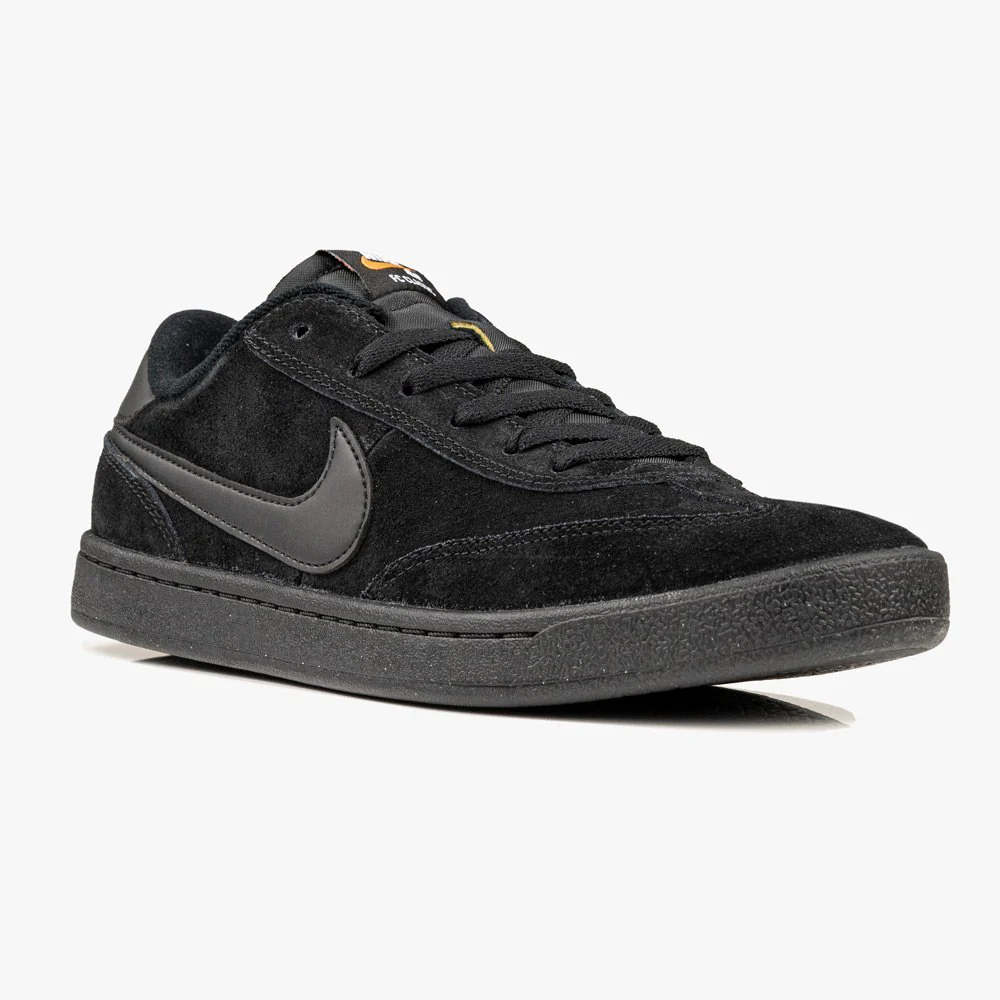 Nike Shoes SB FC Classic - Black/Black-Vivid Orange - Image 3