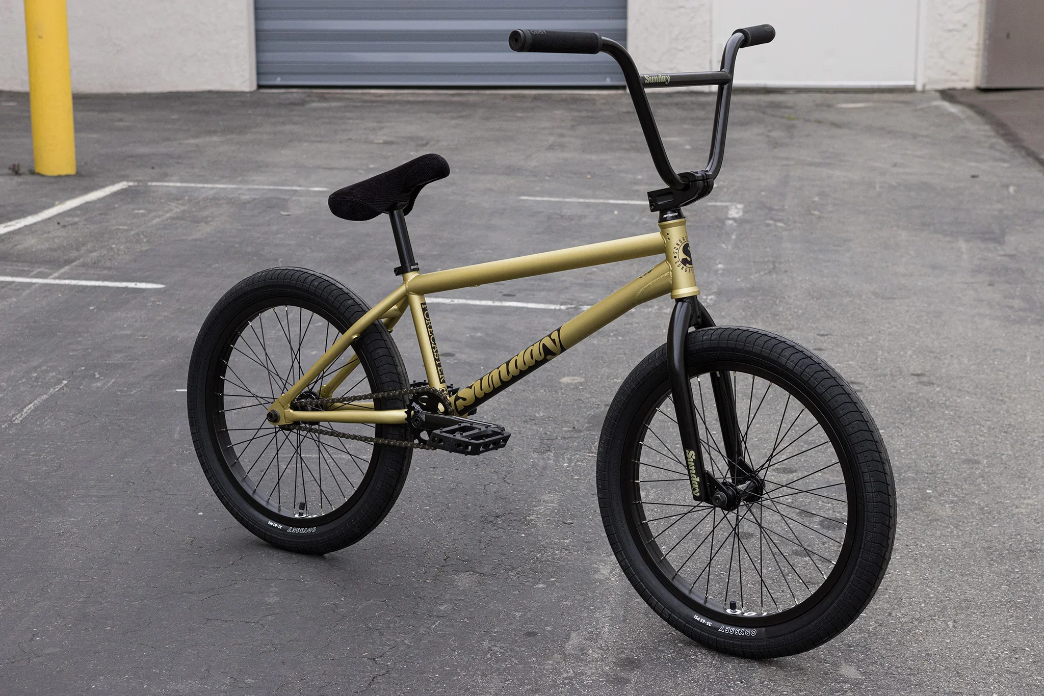 Sunday 2025 Forecaster (FC) Broc Raiford Signature 21″ Complete BMX Bike - Matte Metallic Gold (LHD) - Image 2
