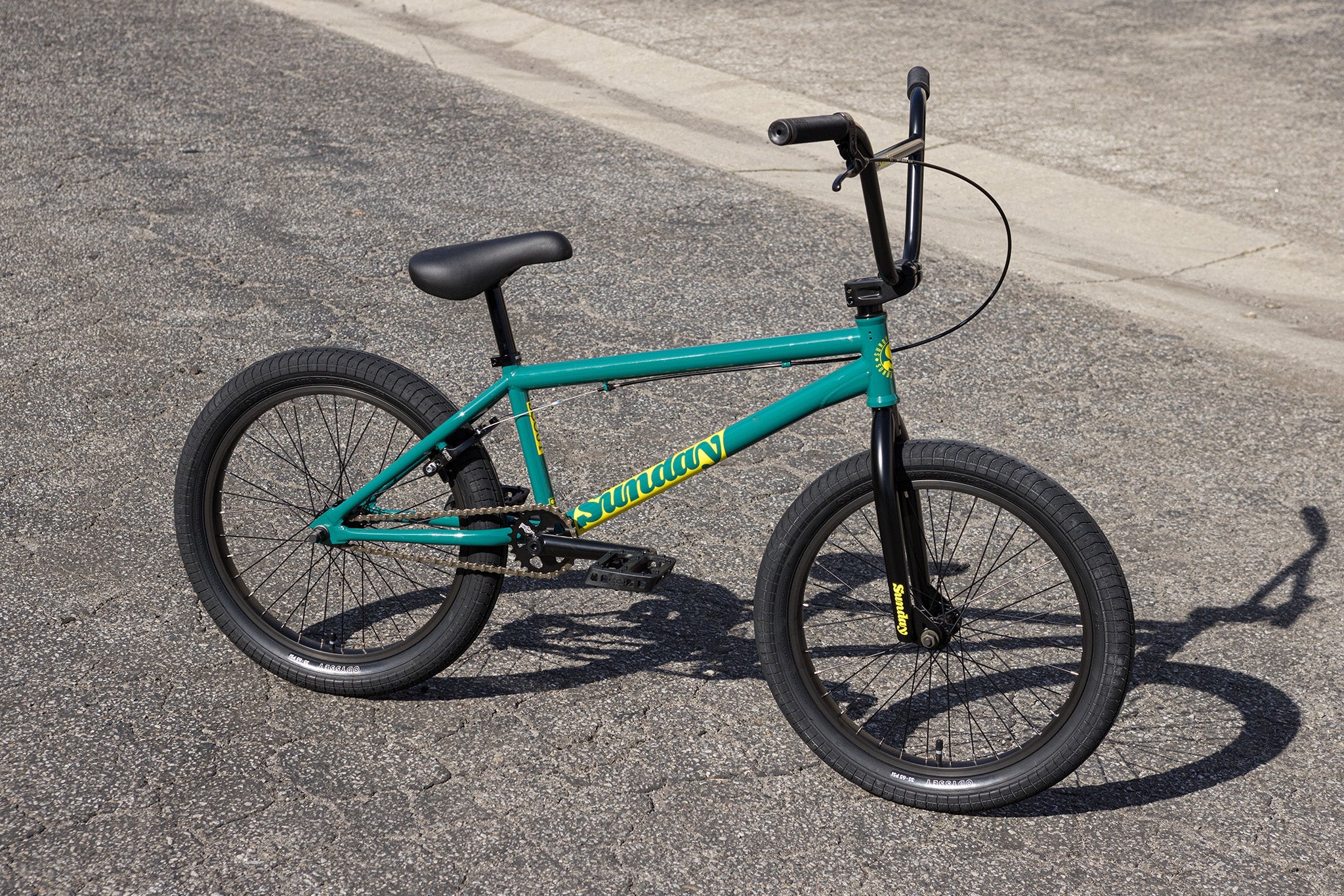 Sunday 2025 Scout 20.75″ Complete BMX Bike - Gloss Pine Green - Image 2