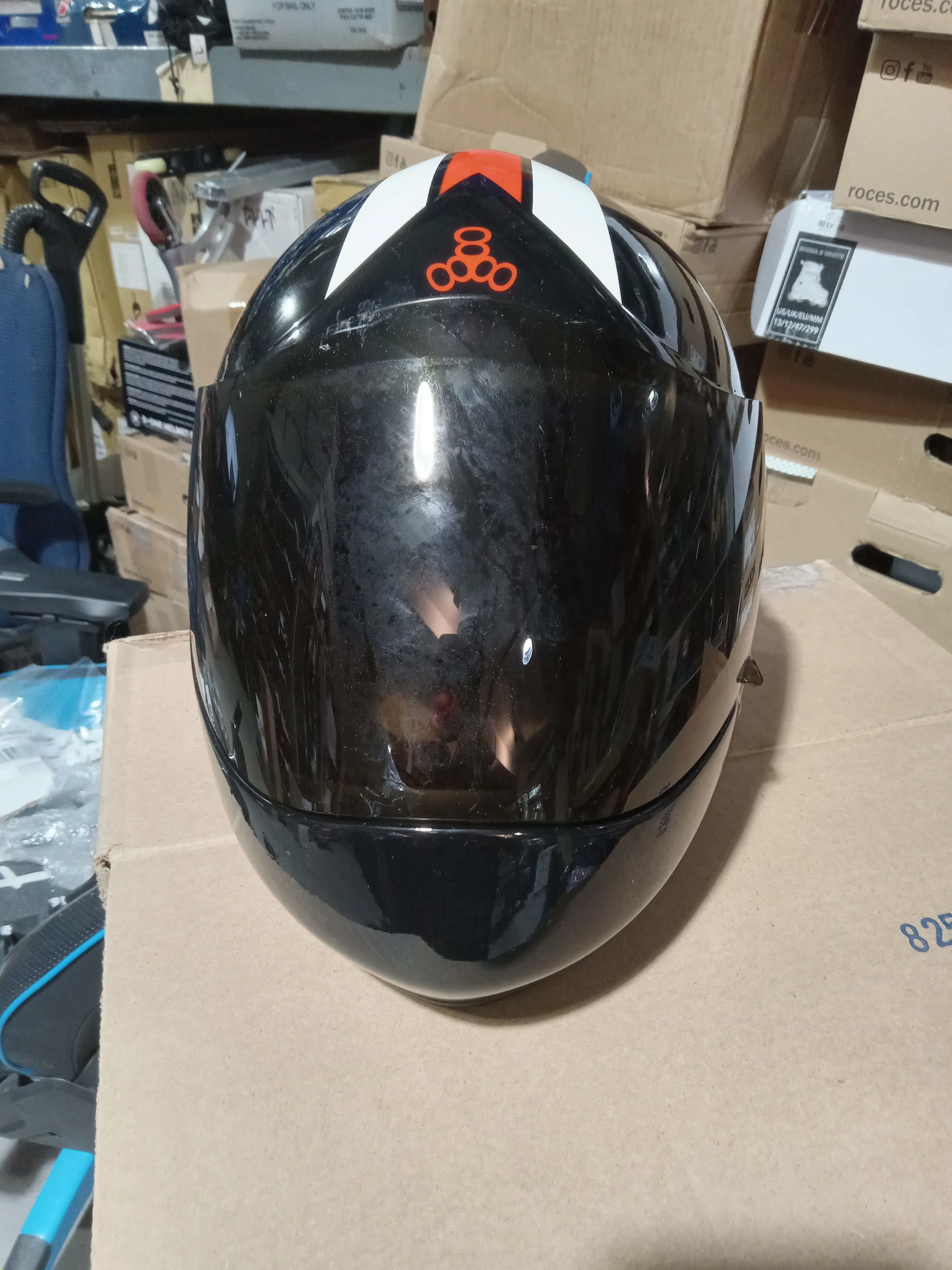 Triple 8 Downhill Racer Helmet - Black Gloss - Image 3
