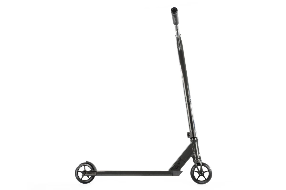 Versatyl Bloody Mary V2 Complete Scooter - Black - Image 3