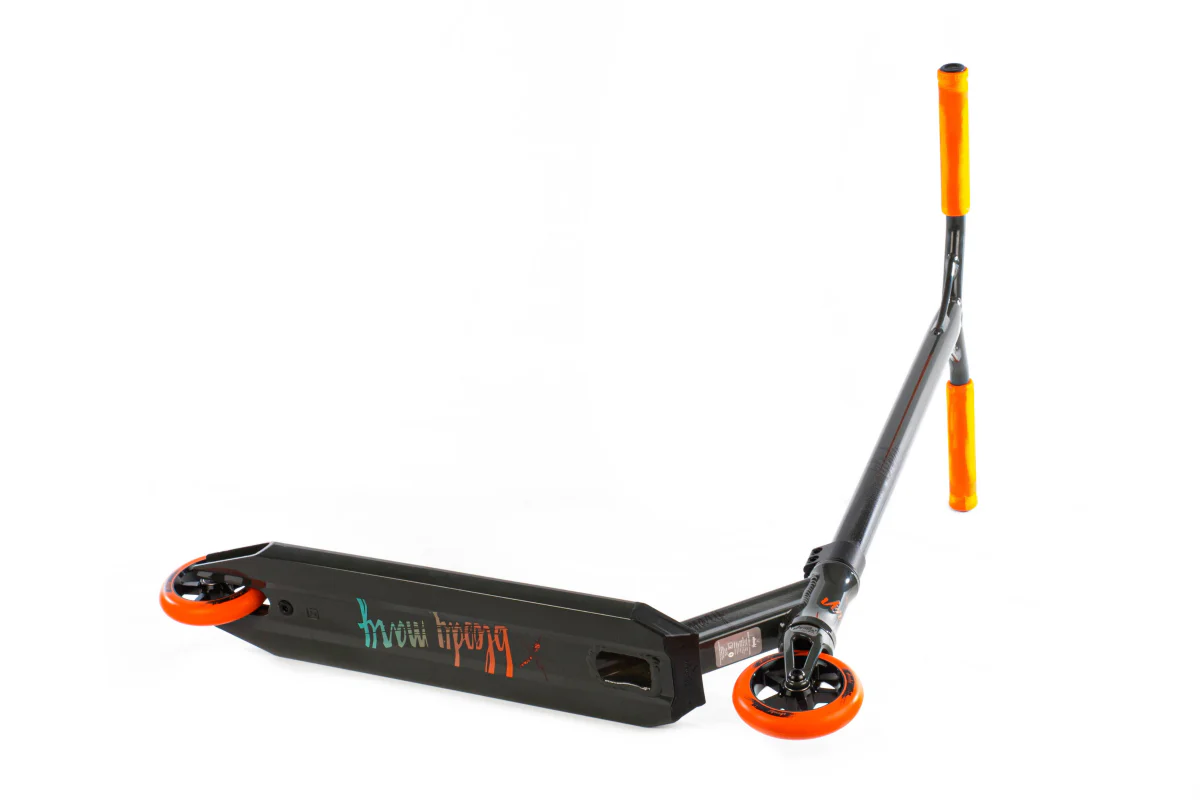 Versatyl Bloody Mary V2 Complete Scooter - Orange/Black - Image 2