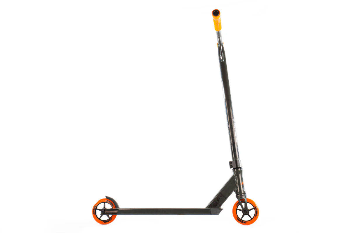 Versatyl Bloody Mary V2 Complete Scooter - Orange/Black - Image 3