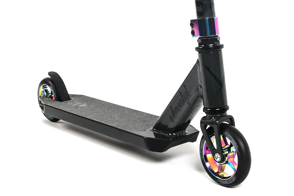 Versatyl Cosmopolitan Complete Scooter - NeoChrome - Image 2